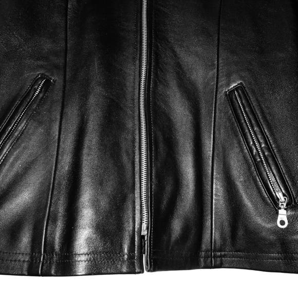 Vintage 90s Kids Black 100% Leather Jacket with zipper and pockets Size XL - Picture 3 of 16